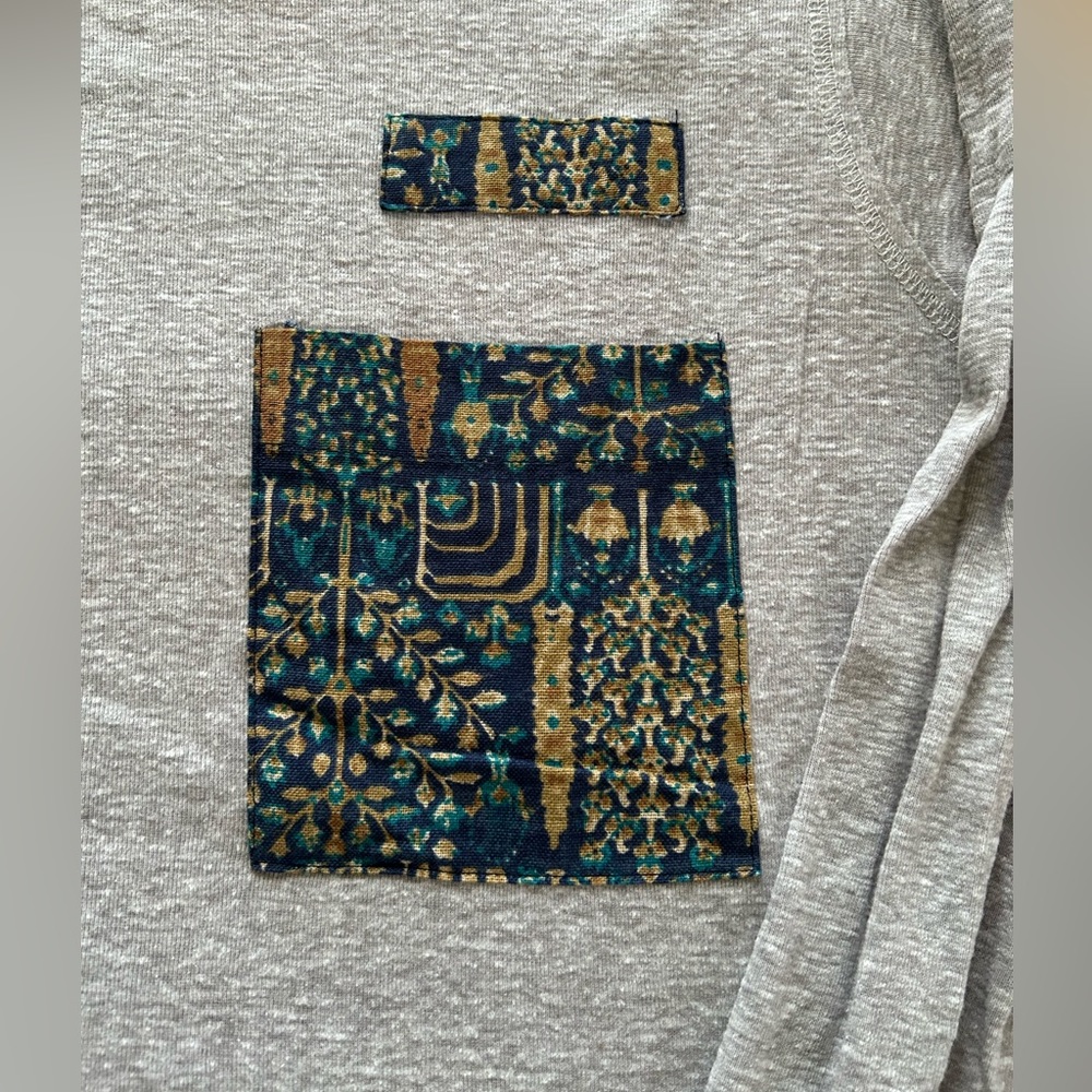 Easel Women's Gray / Blue Patchwork Long Sleeve S… - image 6